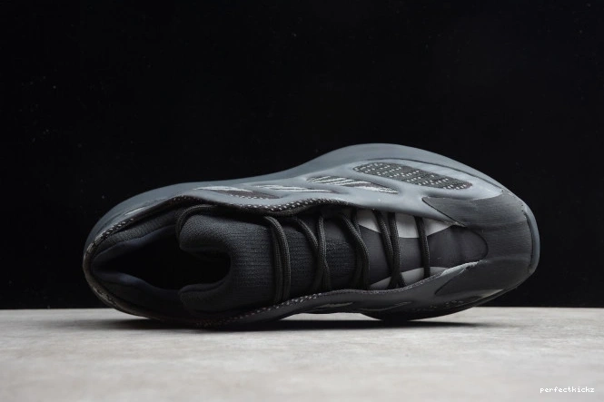H67799 V3 Yeezy Adidas Boost 700 Black 0814